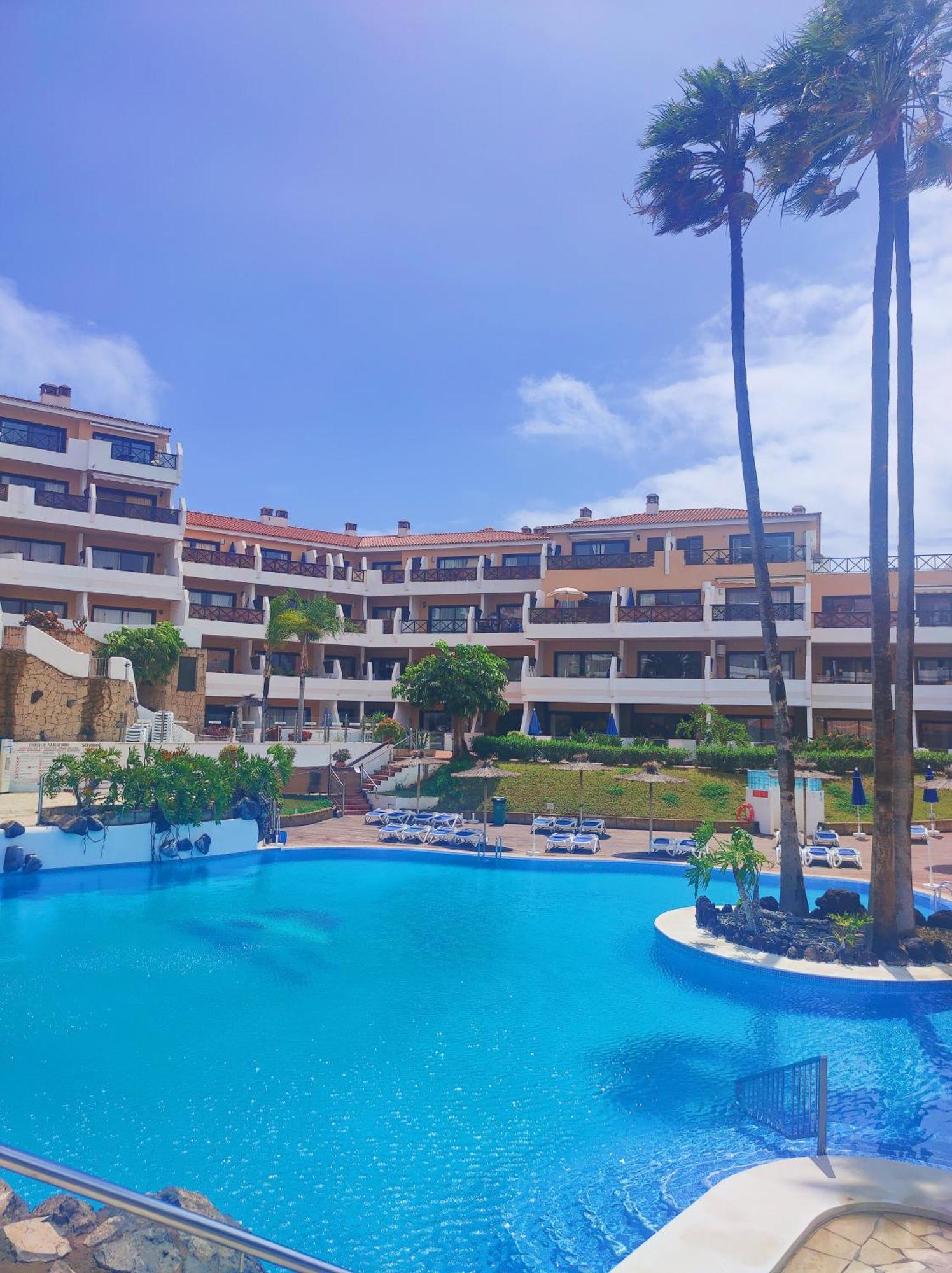 Lovely Apartment Top Views, Heated Pool, Great Location San Miguel de Abona Luaran gambar